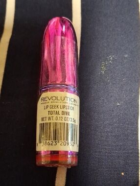 Revolution Lip Geek Lipstick - Total Diva
